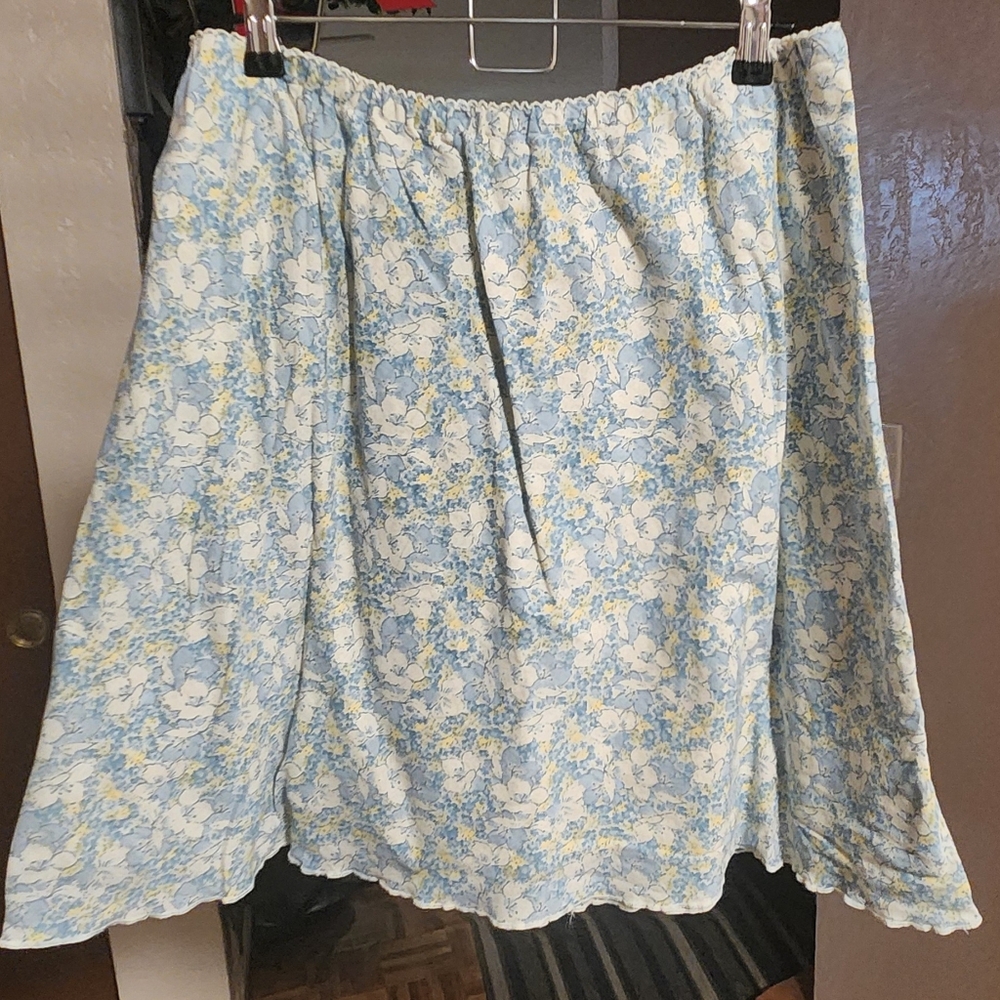 J.Jill light blue floral cotton skirt,lined, elastic waist, size LP